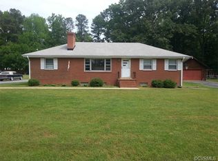 8332 Burnside Dr, Mechanicsville, VA 23116