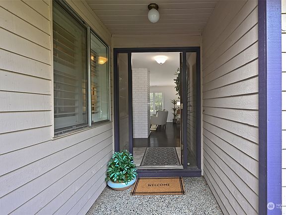 2nd image of 10345 39th Avenue NE
