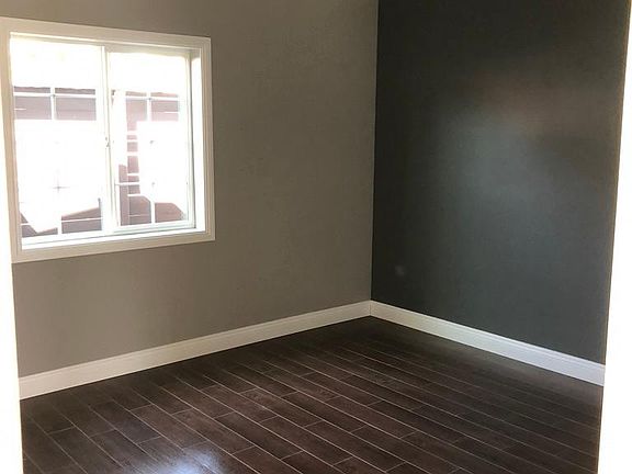 5th image of 1737 1/2 Weber Way