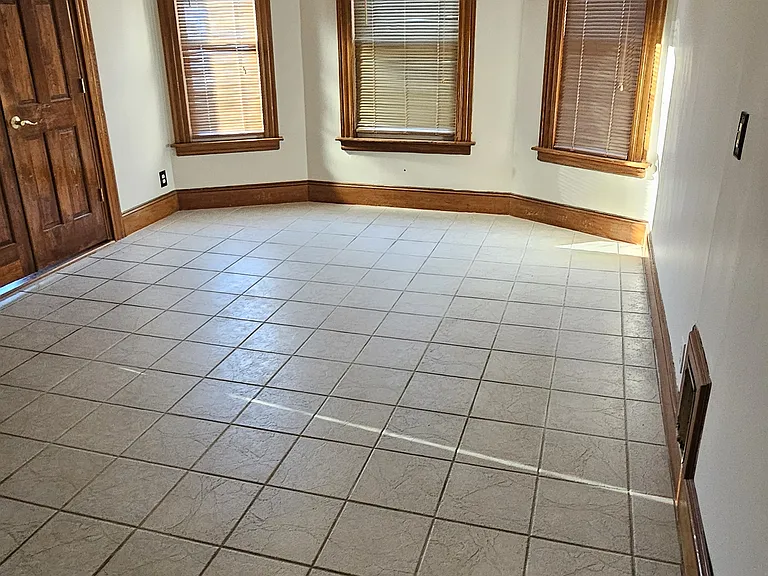 205 Bassett St #2 — Photo 15