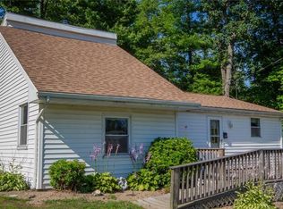 349 Millburn Rd, Mercer, PA 16137