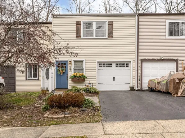 607 Randall Way, Matawan, NJ 07747