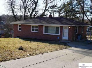 5723 Hartman Ave, Omaha, NE 68104