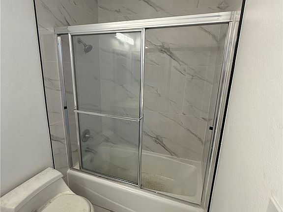 5th image of 700 W La Veta Ave Unit E4