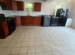 15-17 Ferdinand St #2L, Newark, NJ 07103