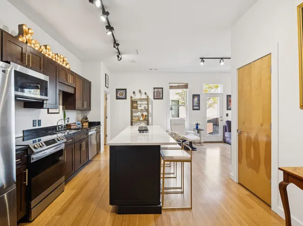 1706 18th Ave S Suite 112, Nashville, TN 37212