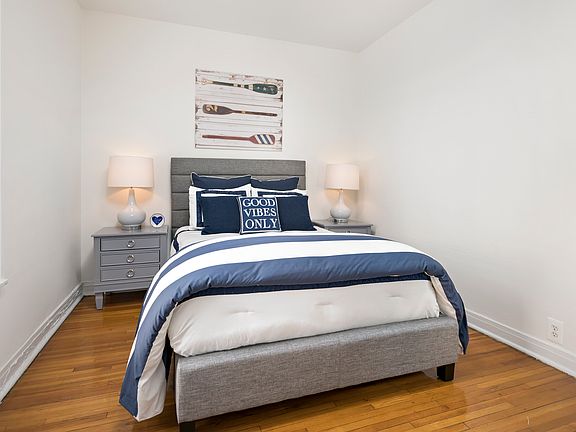 5th image of 634 W Cornelia Ave #643S2