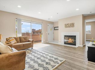 25164 Copa Del Oro Dr Unit 203, Hayward, CA