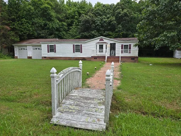 20045 Finney Dr, Parksley, VA 23421