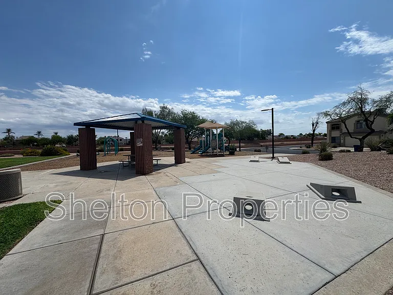12725 W Hearn Rd — Photo 18