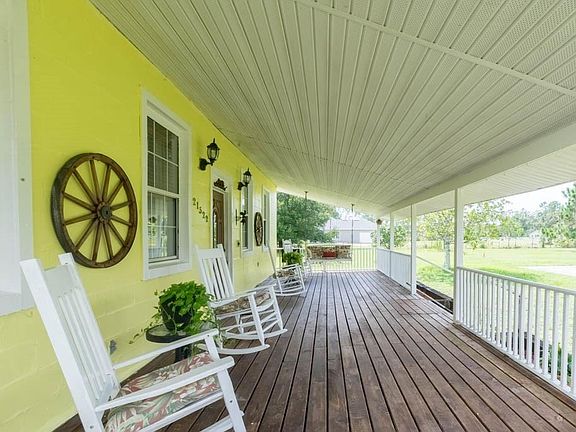 5th image of 21522 Hobbyhorse Ln
