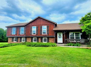 1270 Post Hill Rd, Factoryville, PA 18419