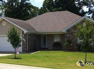 2215 Cedar Rdg, Benton, AR 72015