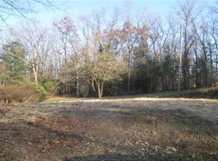 445 Old State Rd, Gardners, PA 17324