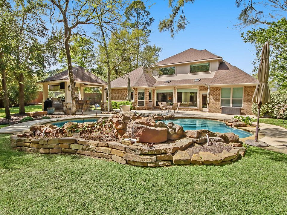 1st image of 94 N Millsap Cir