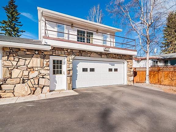 3rd image of 3810 Erickson Ave
