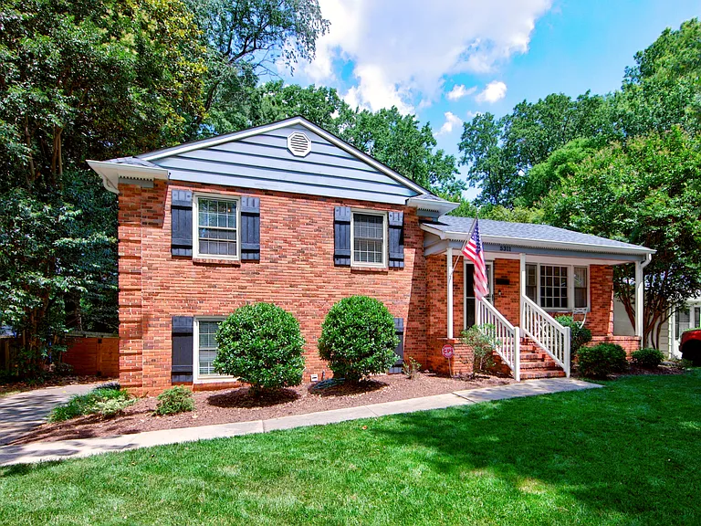 5311 Furman Pl — Photo 2