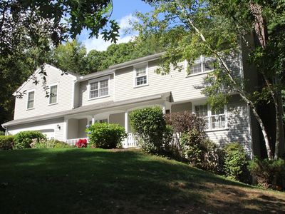 1 Pocumtuck Dr, South Deerfield, MA, 01373