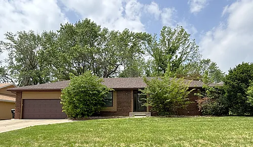 5259 S Holland Ave Photo 1