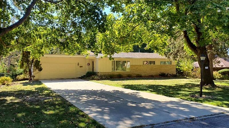 1st image of 1541 La Cresta Dr