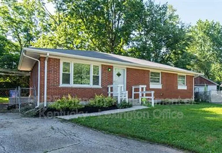 2483 Thornberry Ct — Photo 1