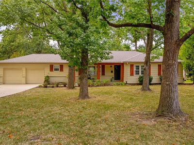 3900 W 98th Ter, Overland Park, KS, 66207