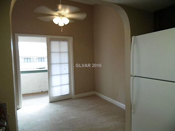 3rd image of 1112 Bass Dr Unit D