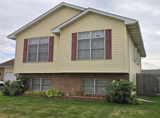 3010 Angelina St, Portage, IN 46368