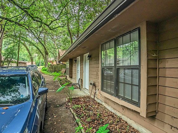3rd image of 2441 Wren Hollow Dr #A