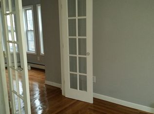 20 Saint Marys Sq, Taunton, MA 02780