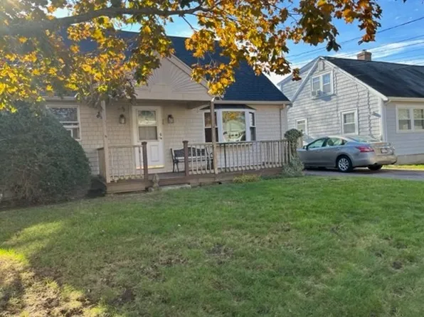 36 Lexington St, New Bedford, MA 02740