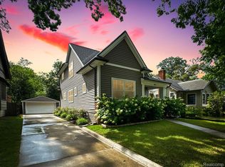 821 Maxwell Ave, Royal Oak, MI 48067