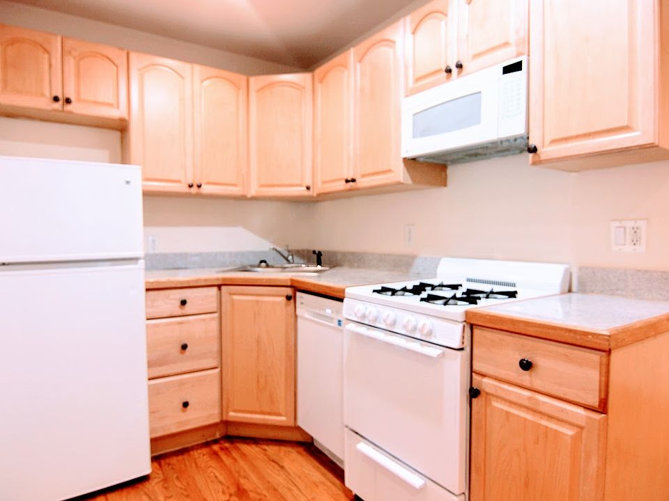 1st image of 213 W 16th St APT 1F