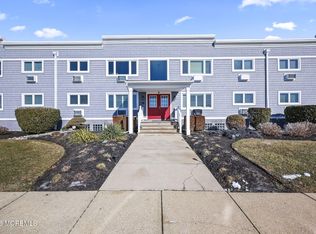210 5th Ave APT 25, Belmar, NJ 07719