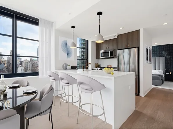 515 West 38th Street 28A image 1 of 16
