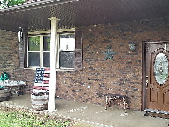 4th image of 403 Audrey Ln