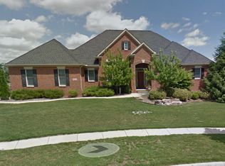 553 Cardigan Ct, Saline, MI 48176