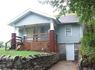 5606 Bonita St, Kansas City, MO 64128