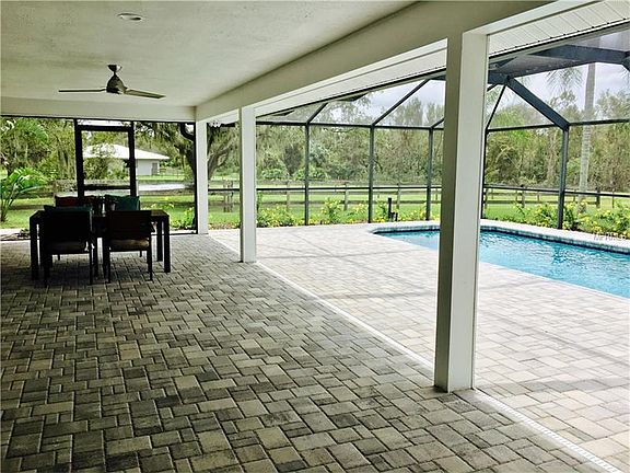 5th image of 7205 Frisco Ln