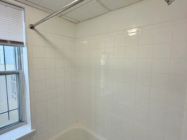 4047 Sansom St #H — Photo 25