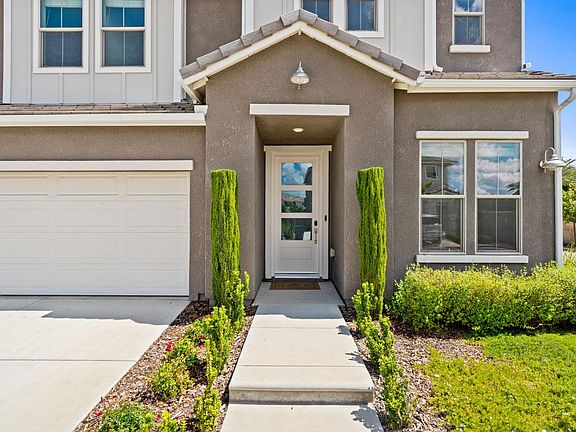 4th image of 1396 E Via Prato Dr