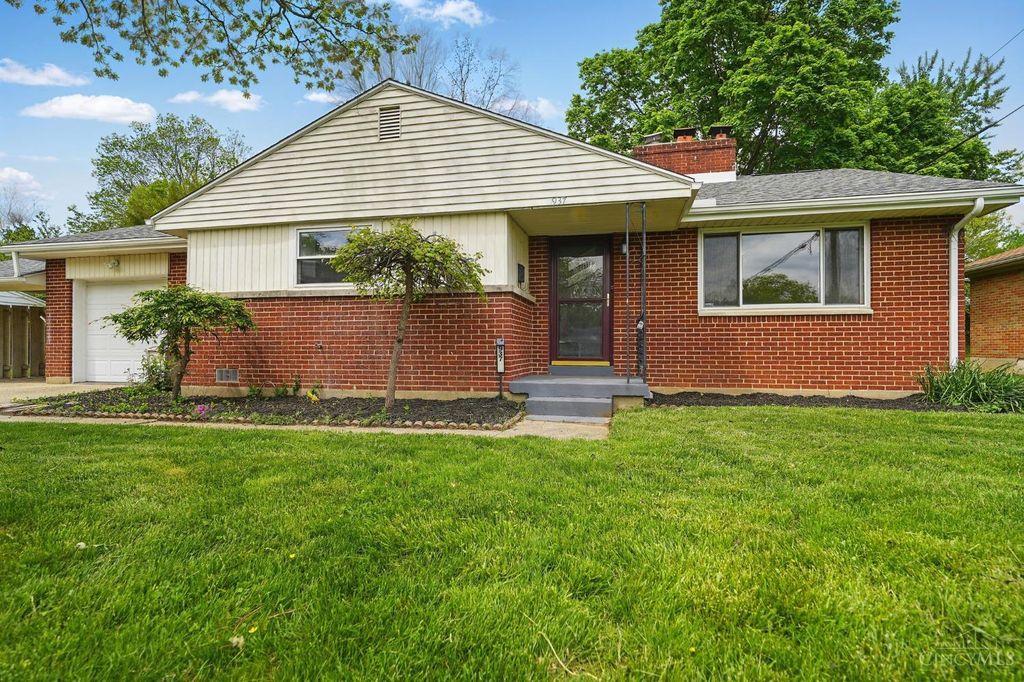 Real estate listing image