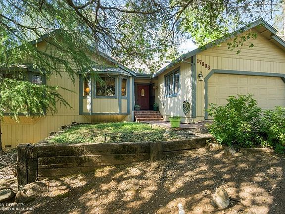 3rd image of 17806 Jayhawk Dr