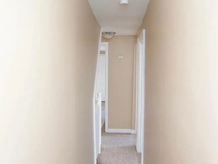 211 Herman Ave — Photo 25