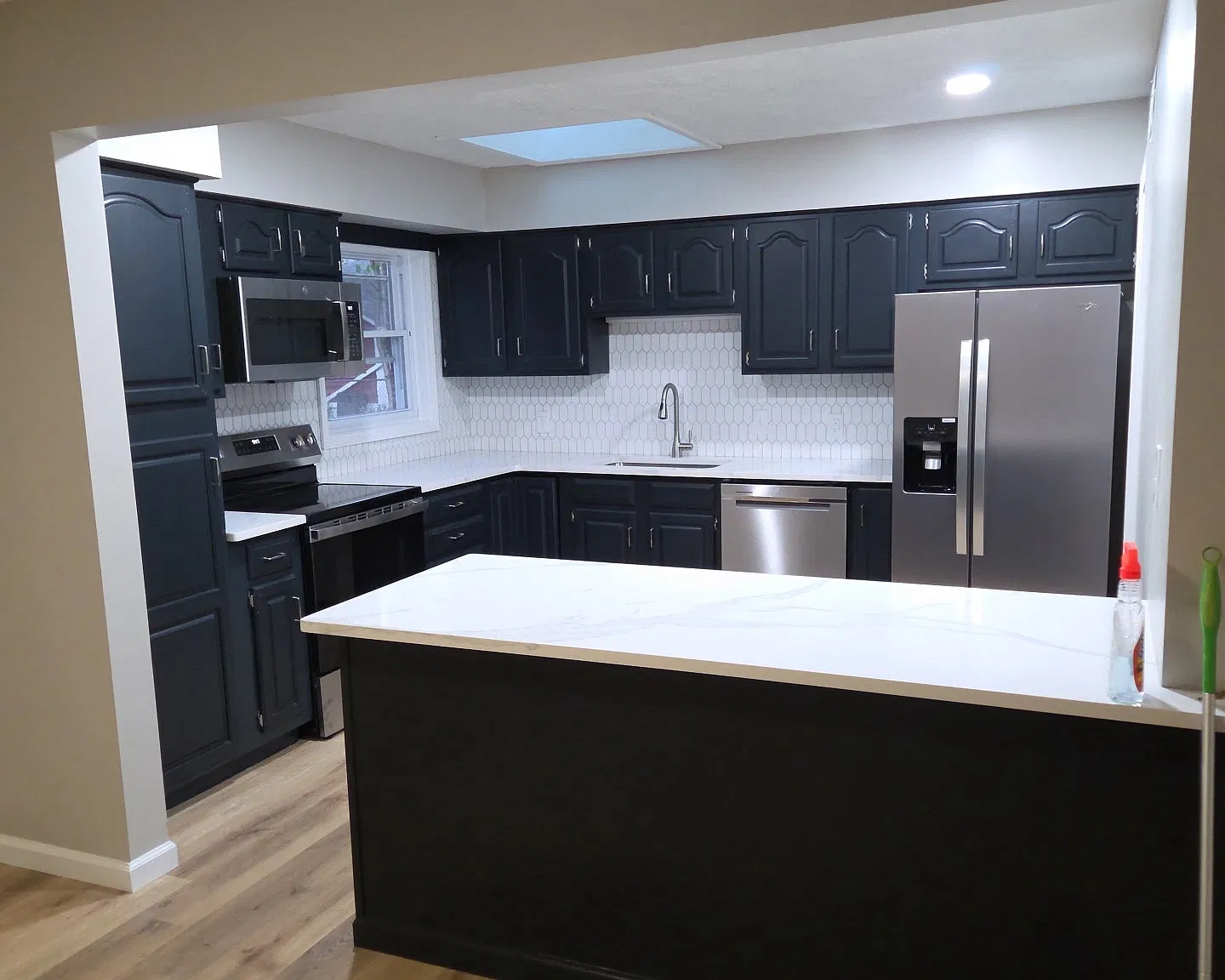 4 bed, 1739 sqft, $1,940 — Photo 1