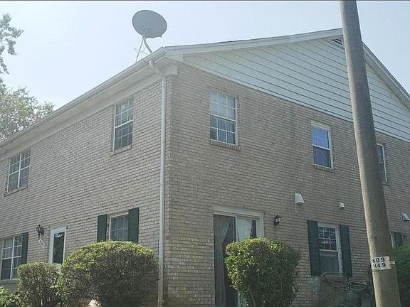 3rd image of 9580 Hagel Cir