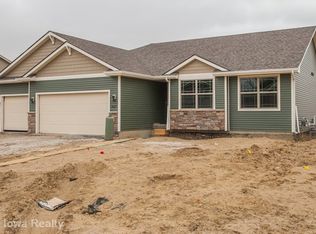3527 Horton Cir, Clive, IA 50325