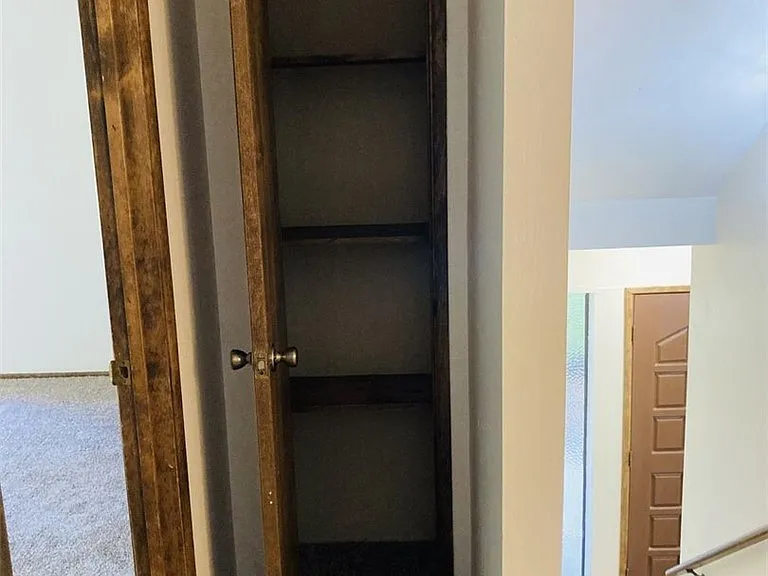 27657 Peninsula Dr — Photo 31