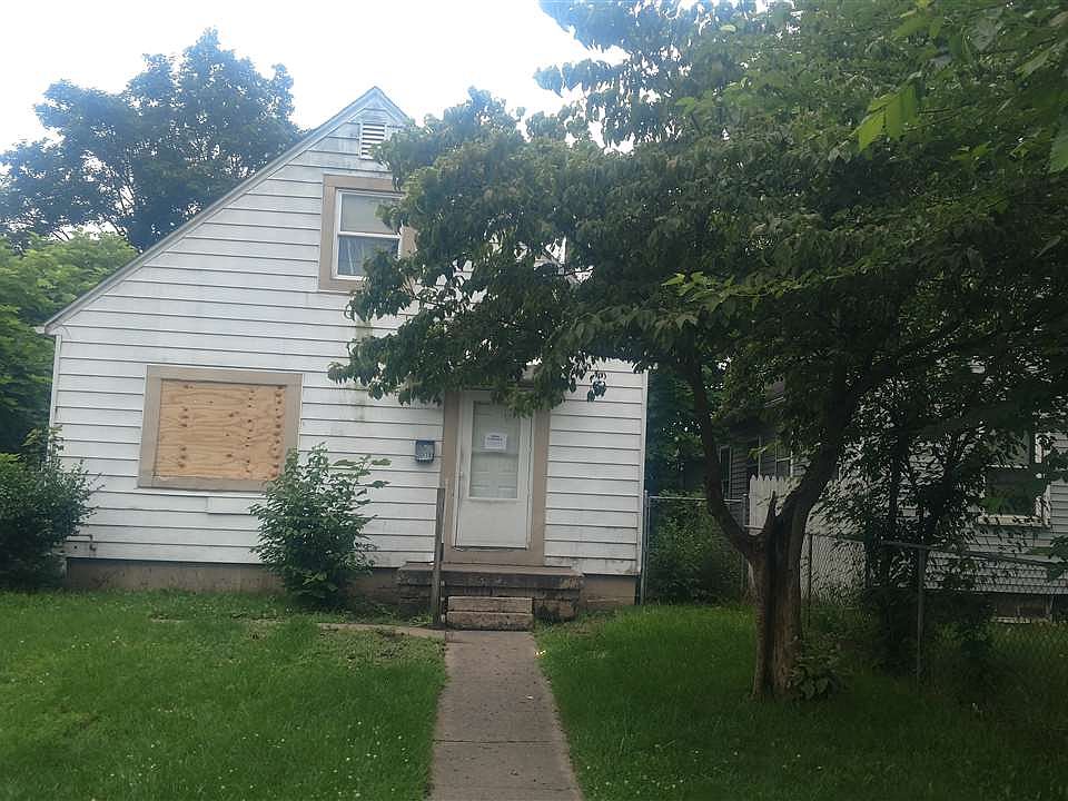 1st image of 2018 Elwood Ave