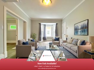 14 Tasker St #1, Saint Catharines, ON L2R3Z8